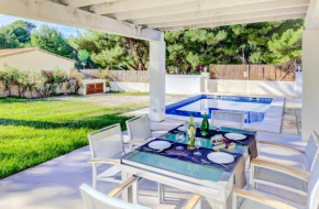 Beach Villa Pedro